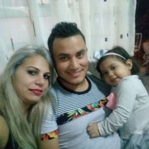 Meet your Posher, Yansel perez aquino